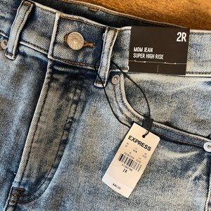 Express super high rise mom Jean